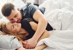 Poradnik pozycji pieska: techniki, triki i sekrety dla maksymalnej przyjemności